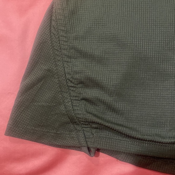 Fabletics tank top - Picture 2 of 4